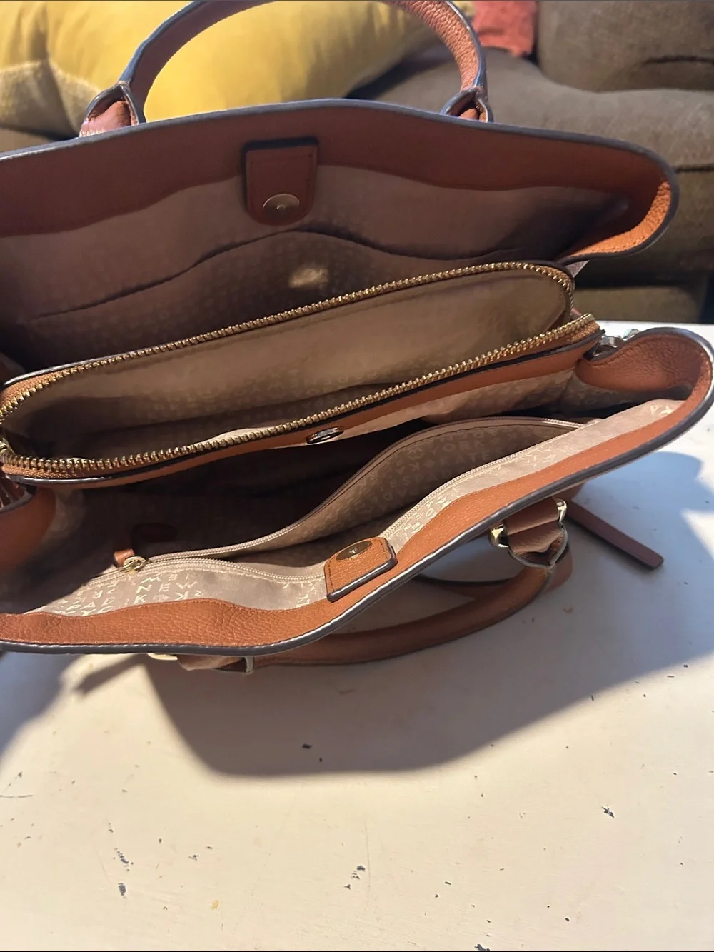 kate spade spacious pebbled